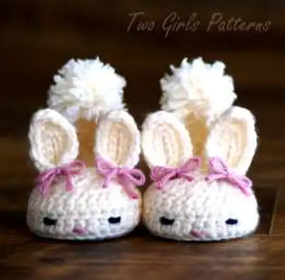 Hoppy Baby Bunny Slippers Pattern step 1 - construction progress
