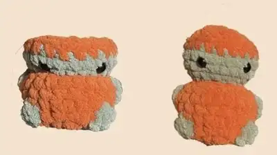 Crochet Bunny Pumpkin Amigurumi Pattern step 2 - assembly progress